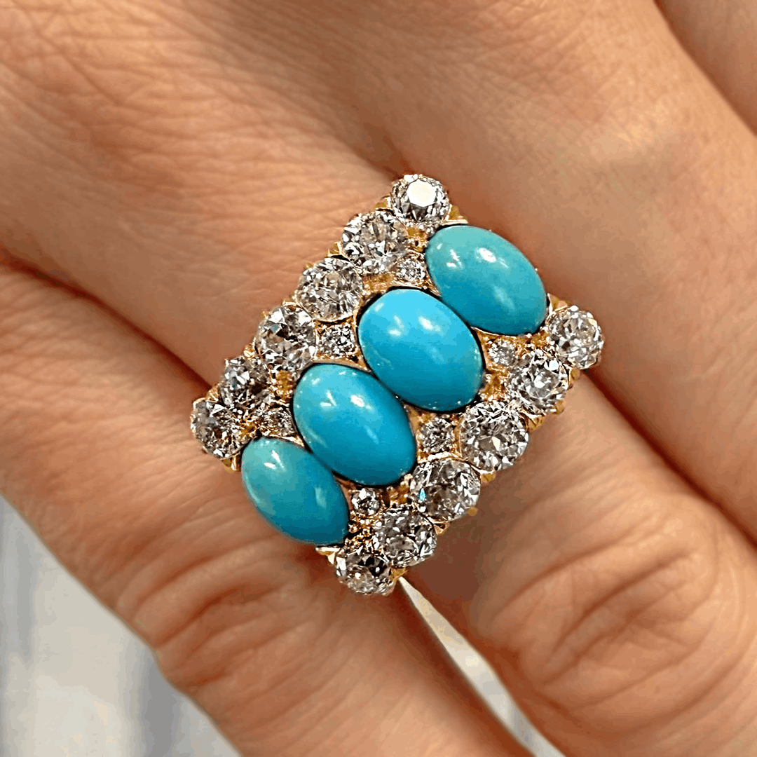 Vintage Turquoise Cabochon and Diamond Ring