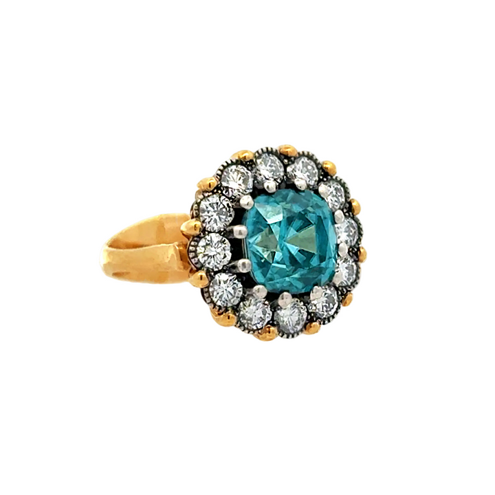 Zircon And Diamond Cupcake Ring
